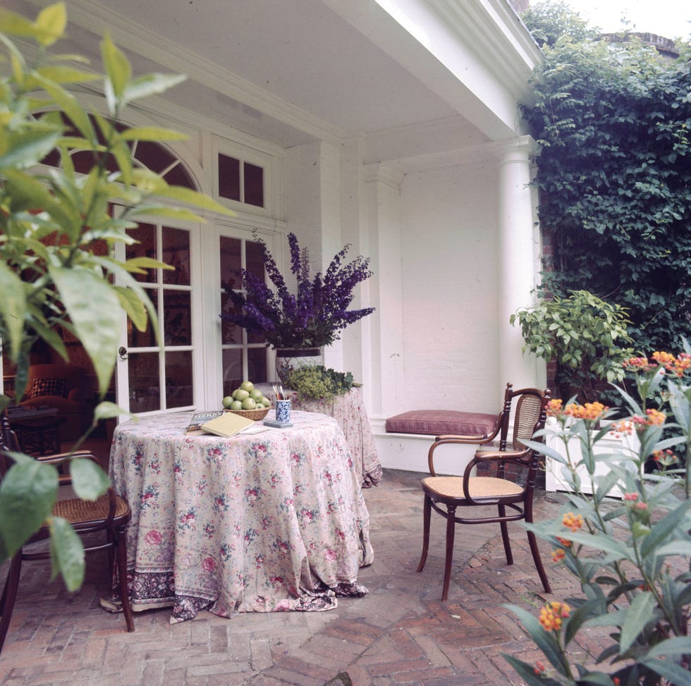 lee radziwill's english country home