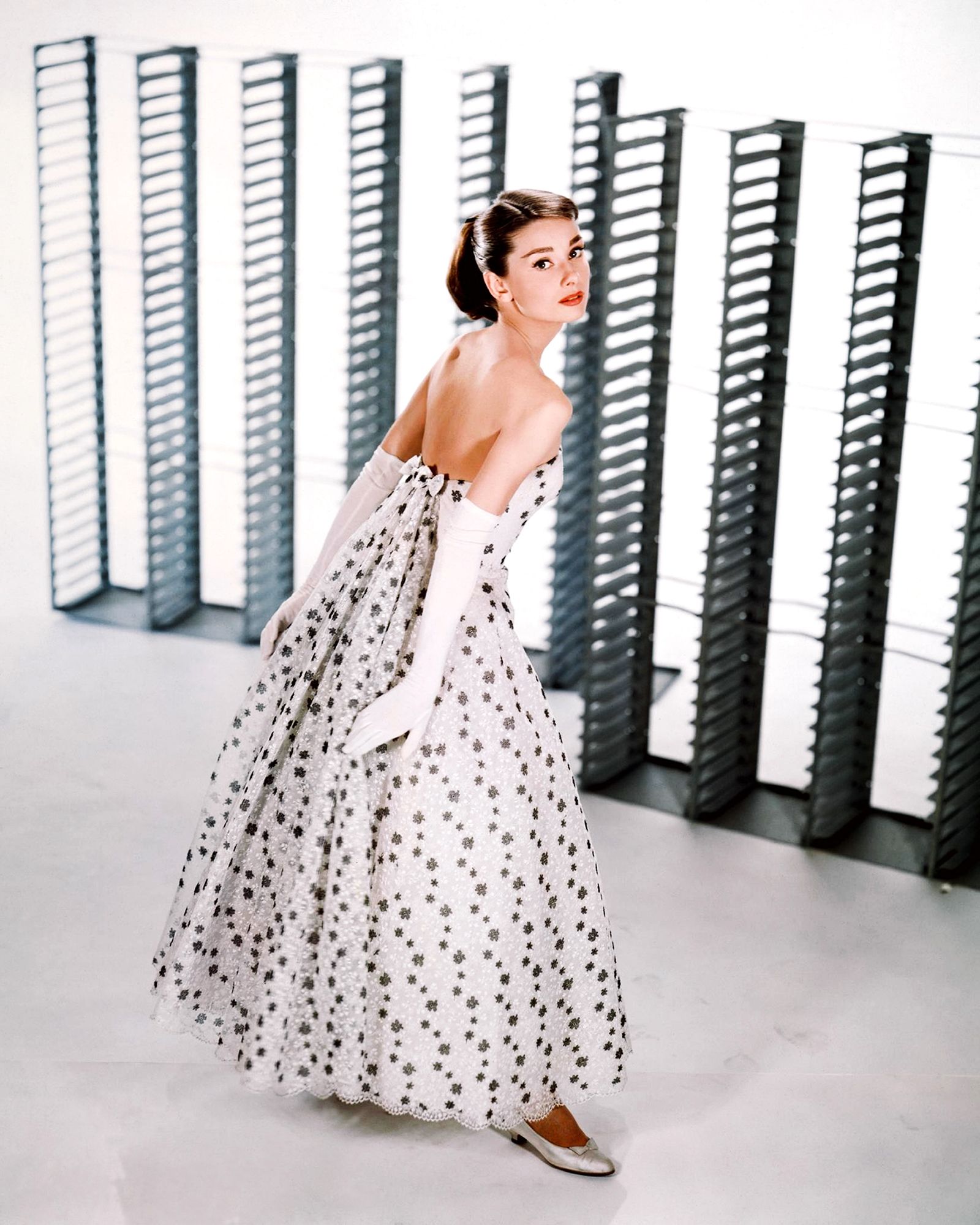 An elegant Outfit for everyday Life inspired by Audrey Hepburn