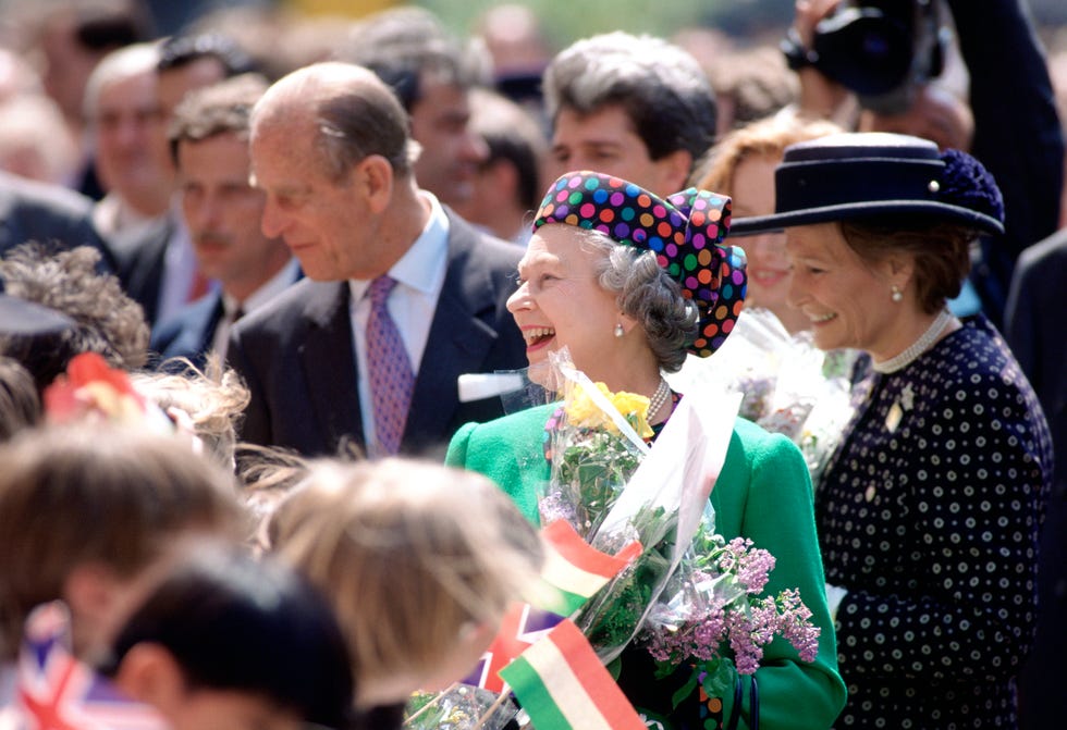 Event, Tradition, Ceremony, Crowd, Plant, Smile, Flower, Child, 