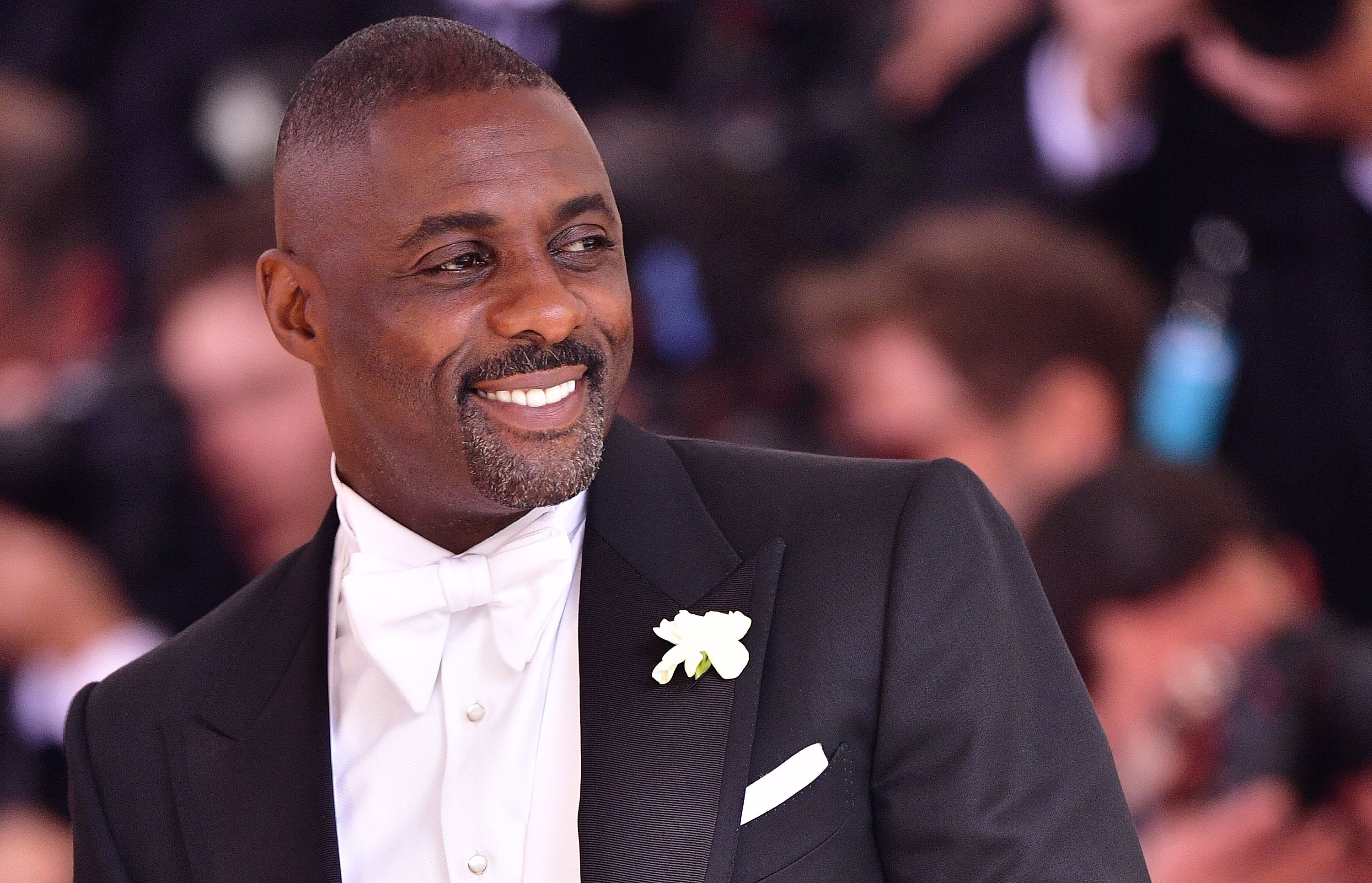 Idris Elba is People's 'Sexiest Man Alive' for 2018, Features