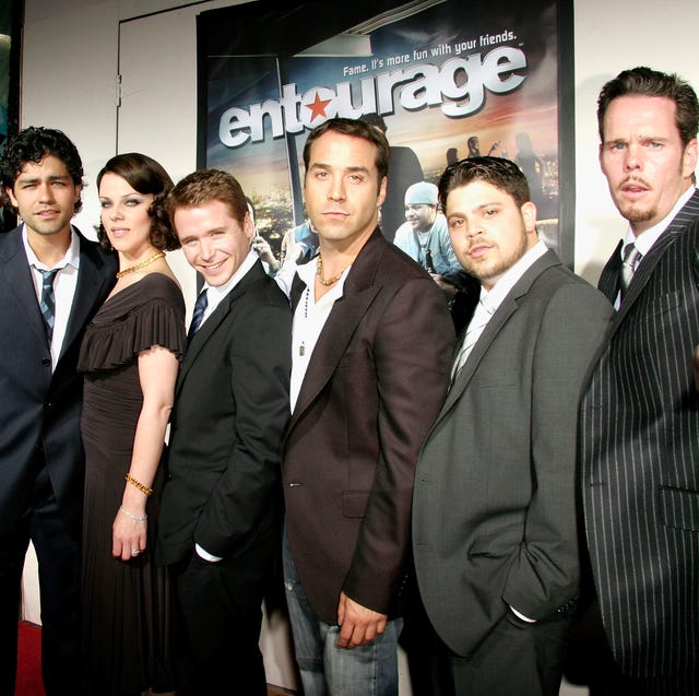 hollywood   may 25 the cast from entourage attends the premiere of hbos series entourage at el capitan theatre on may 25, 2005 in hollywood, california  photo by marsaili mcgrathgetty images