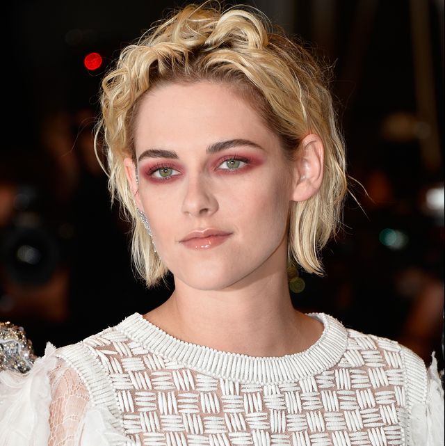 cannes, france   may 17  actress kristen stewart attends the personal shopper premiere during the 69th annual cannes film festival at the palais des festivals on may 17, 2016 in cannes, france  photo by pascal le segretaingetty images