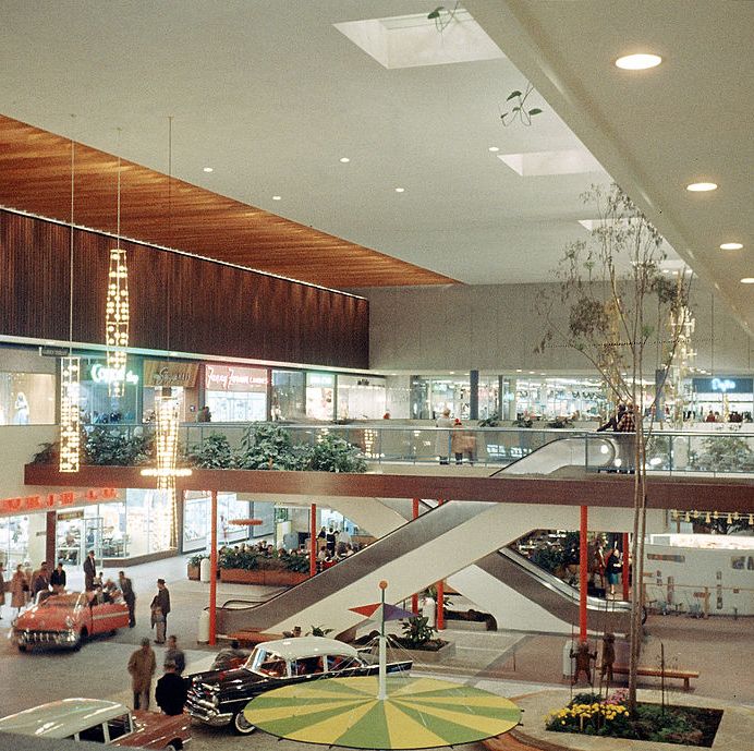 Malls of America: Garden State Plaza Mall in the Sixties