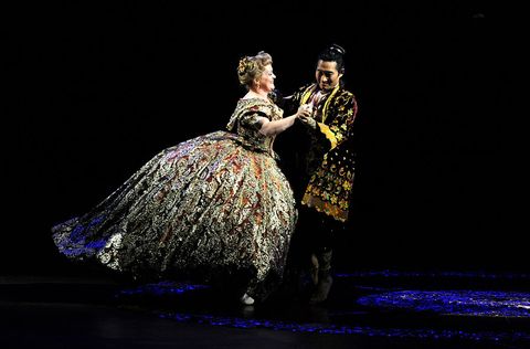 daniel dae kim as king mongkut of siam and maria friedman as anna leonowens in the production of the musical the king and i at the royal albert hall in london photo by robbie jackcorbis via getty images