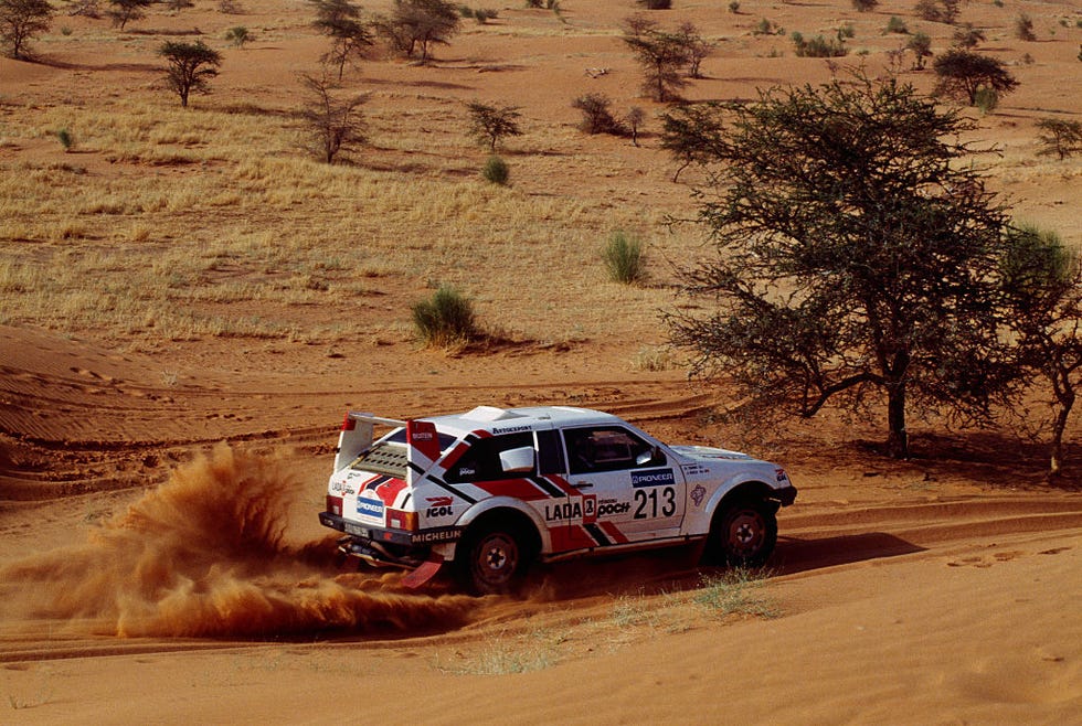 The Soviet Rally Car With the Heart of a Porsche 959