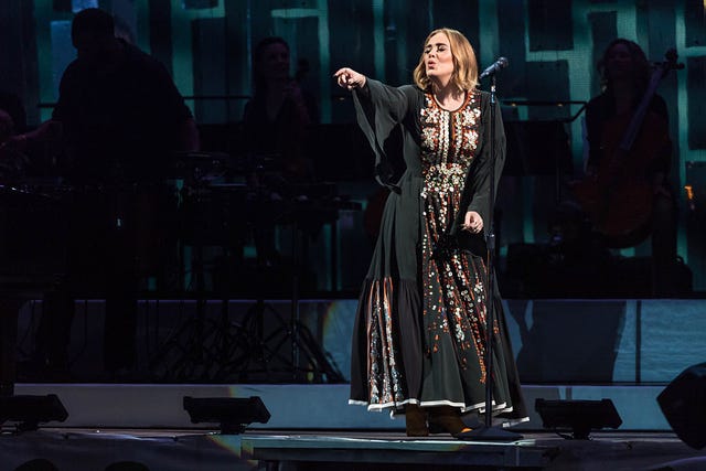 adele at galstonbury