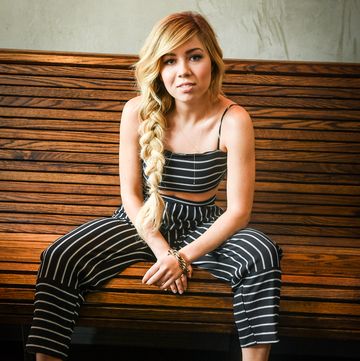 toronto, on   june 29  jennette mccurdy promotes city tv netflix series between at soho metropolitan hotel on june 29, 2016 in toronto, canada  photo by george pimentelwireimage