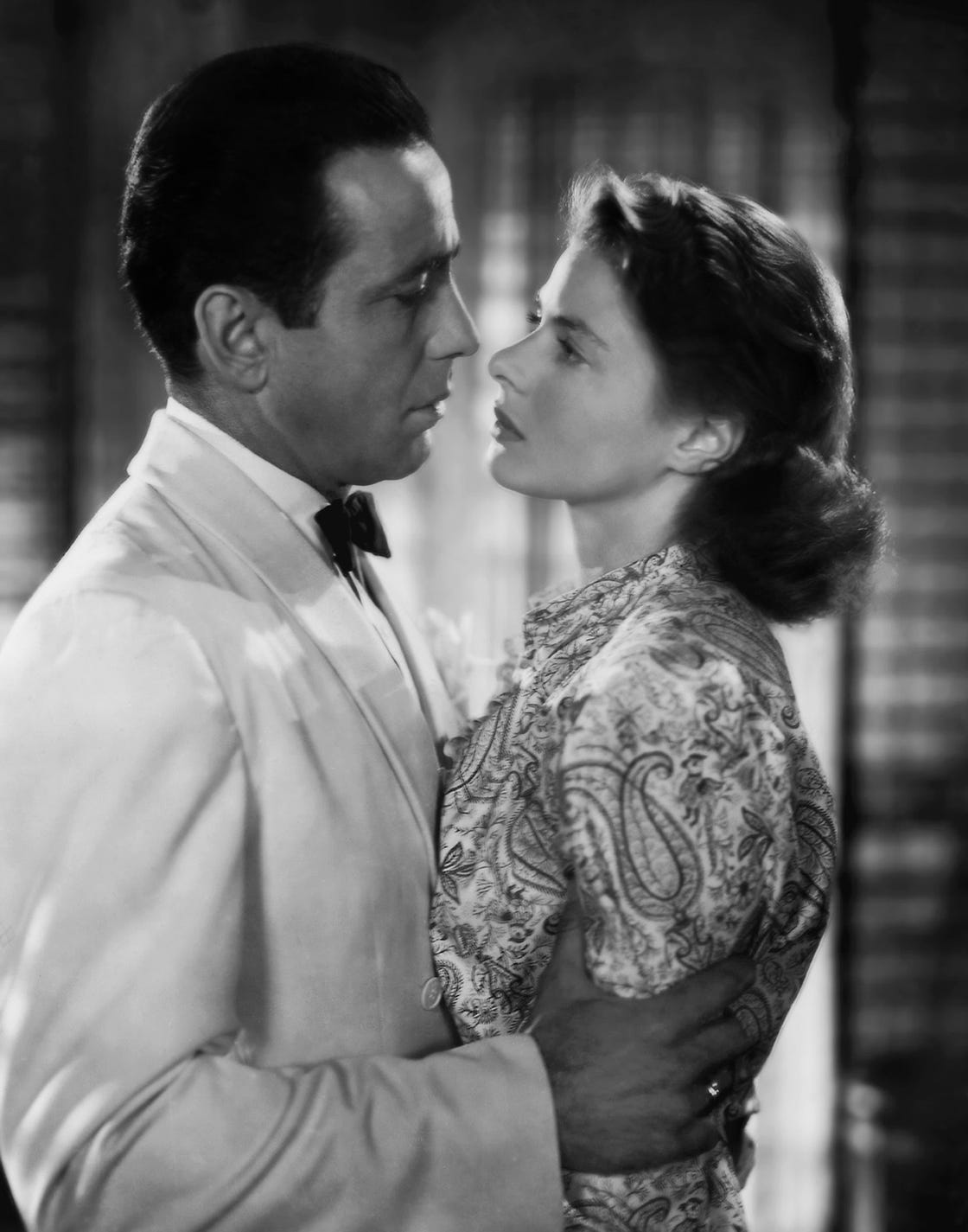 los angeles 1942 actors humphrey bogart and ingrid bergman pose for a publicity still for the warner bros film casablanca in 1942 in los angeles, california photo by donaldson collectionmichael ochs archivesgetty images