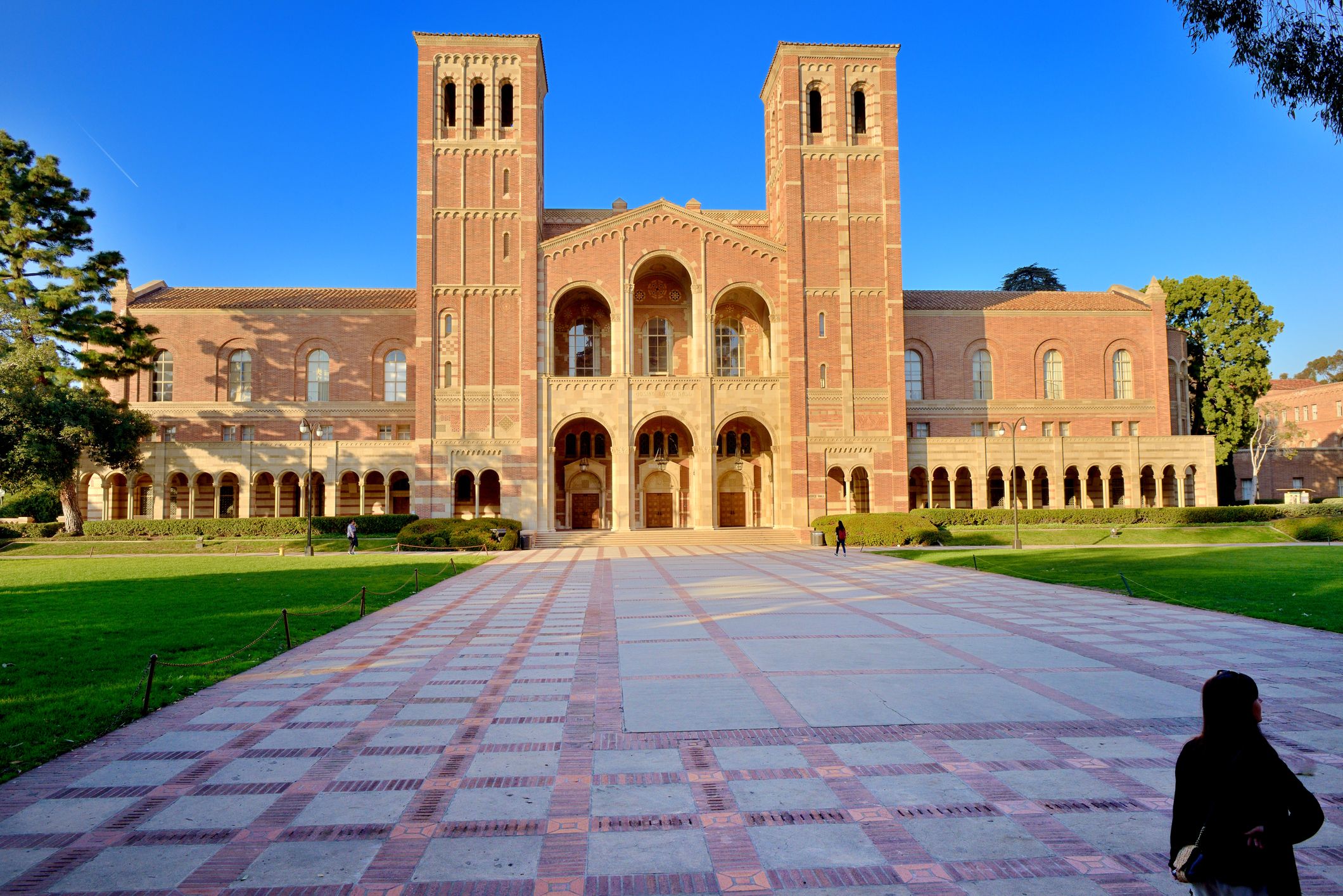 cool college buildings