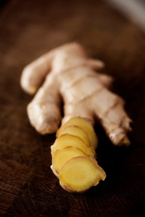Ginger, Food, Finger, Hand, Zingiber, Root vegetable, Vegetable, Cuisine, Ginger family, Ingredient, 