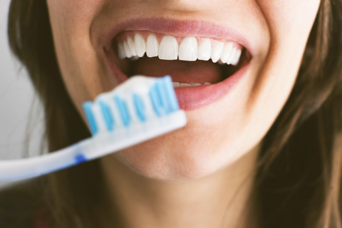 brushing teeth better heart health study