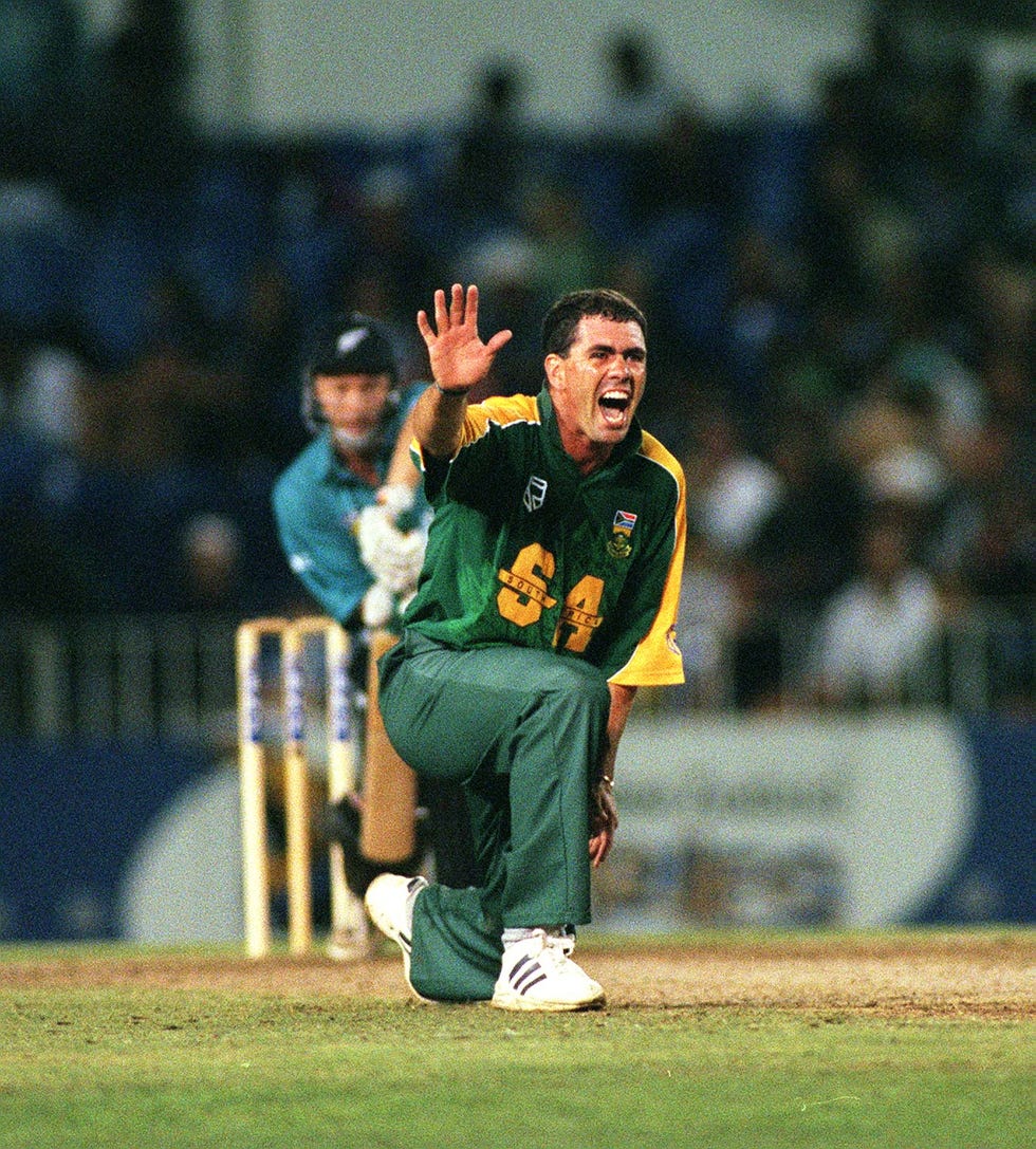 auckland, new zealand march 27 south africas hansie cronje makes a loud appeal for the wicket of new zealands gavin larsen in the 5th one day international at eden park, auckland, saturday photo by ross setfordgetty images