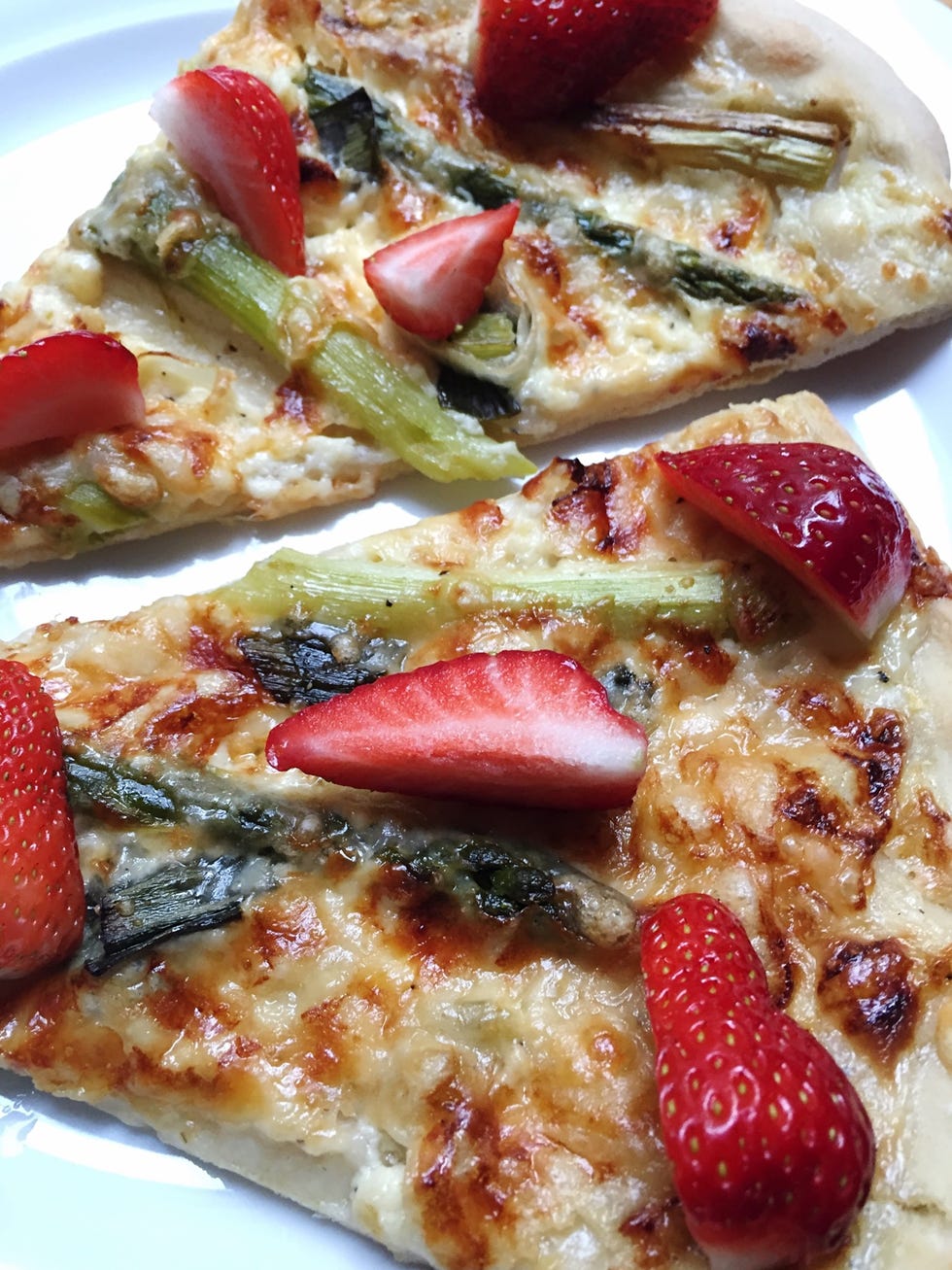 Dish, Food, Cuisine, Ingredient, Flatbread, Produce, Staple food, Recipe, Pizza, Dessert, 