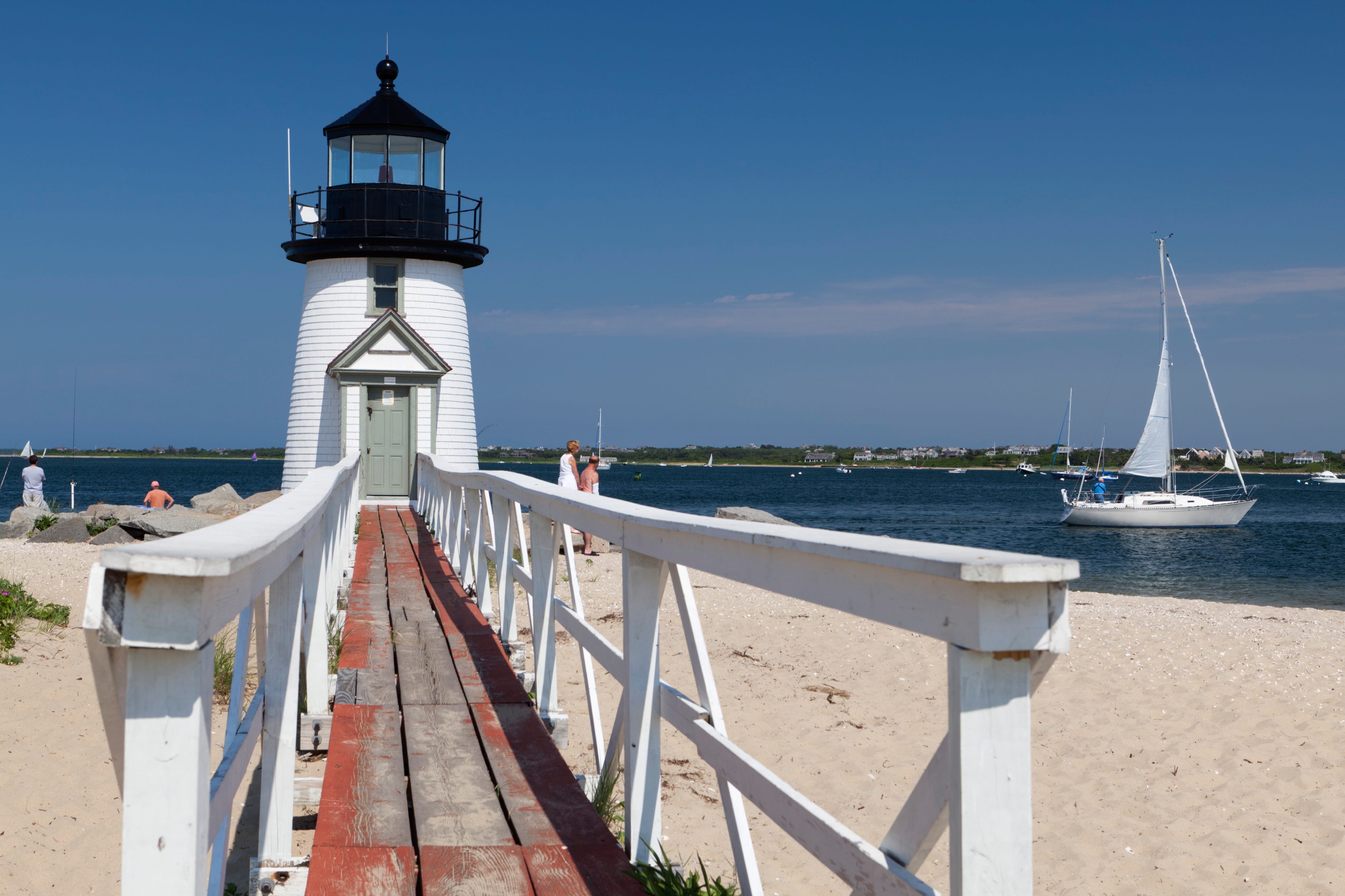 The First Timer's Guide To A Chic Weekend In Nantucket