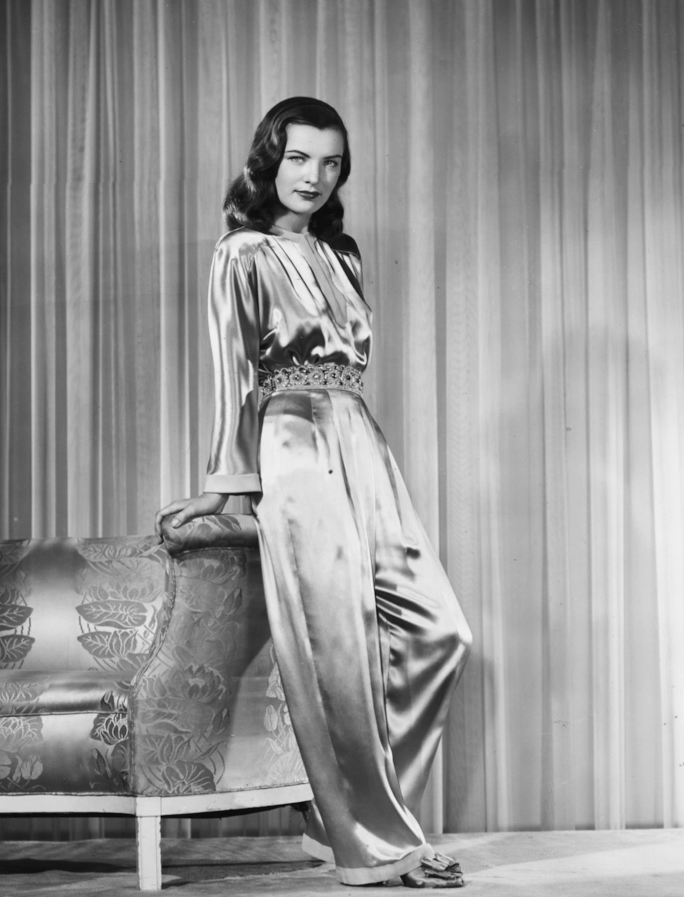 portrait of actress ella raines wearing an ivory, satin jumpsuit, circa 1943 photo by keystonehulton archivegetty images