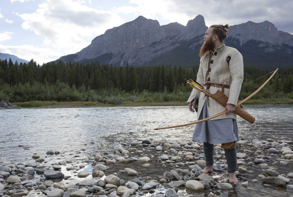 unos arqueólogos creían haber encontrado cables enterrados en una granja, pero en realidad era un tesoro vikingo