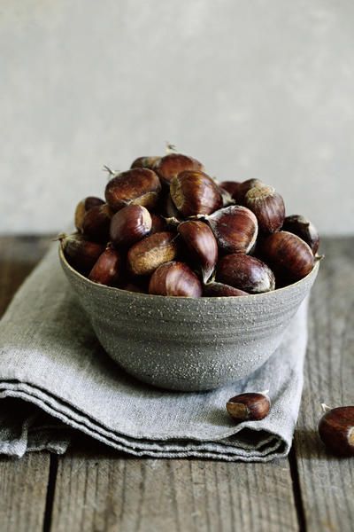Food, Chestnut, Hazelnut, Nut, Ingredient, Nuts & seeds, Still life photography, Produce, Cuisine, Plant, 