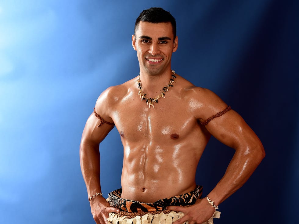 hot-shirtless-tongan-flag-bearer-pita-taufatofua-has-qualified-for-the