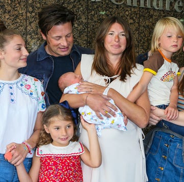 Jamie Oliver, Jools Oliver and family with their new baby at London Celebrity Sightings - August 08, 2016 jamie oliver, jools oliver and their family pose with their new baby at the portland street hospital on august 8, 2016 in london, england.