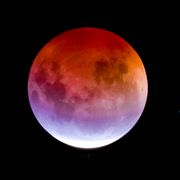 Moon, Atmosphere, Nature, Celestial event, Astronomical object, Atmospheric phenomenon, Darkness, Light, Sky, Lunar eclipse, 