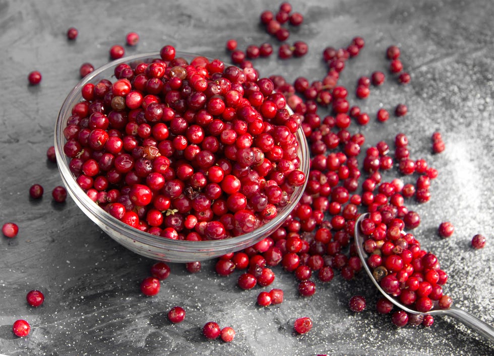 fall-fruits-vegetables-Apples-Cranberries