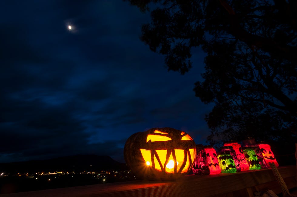 jack o lantern and mason jars