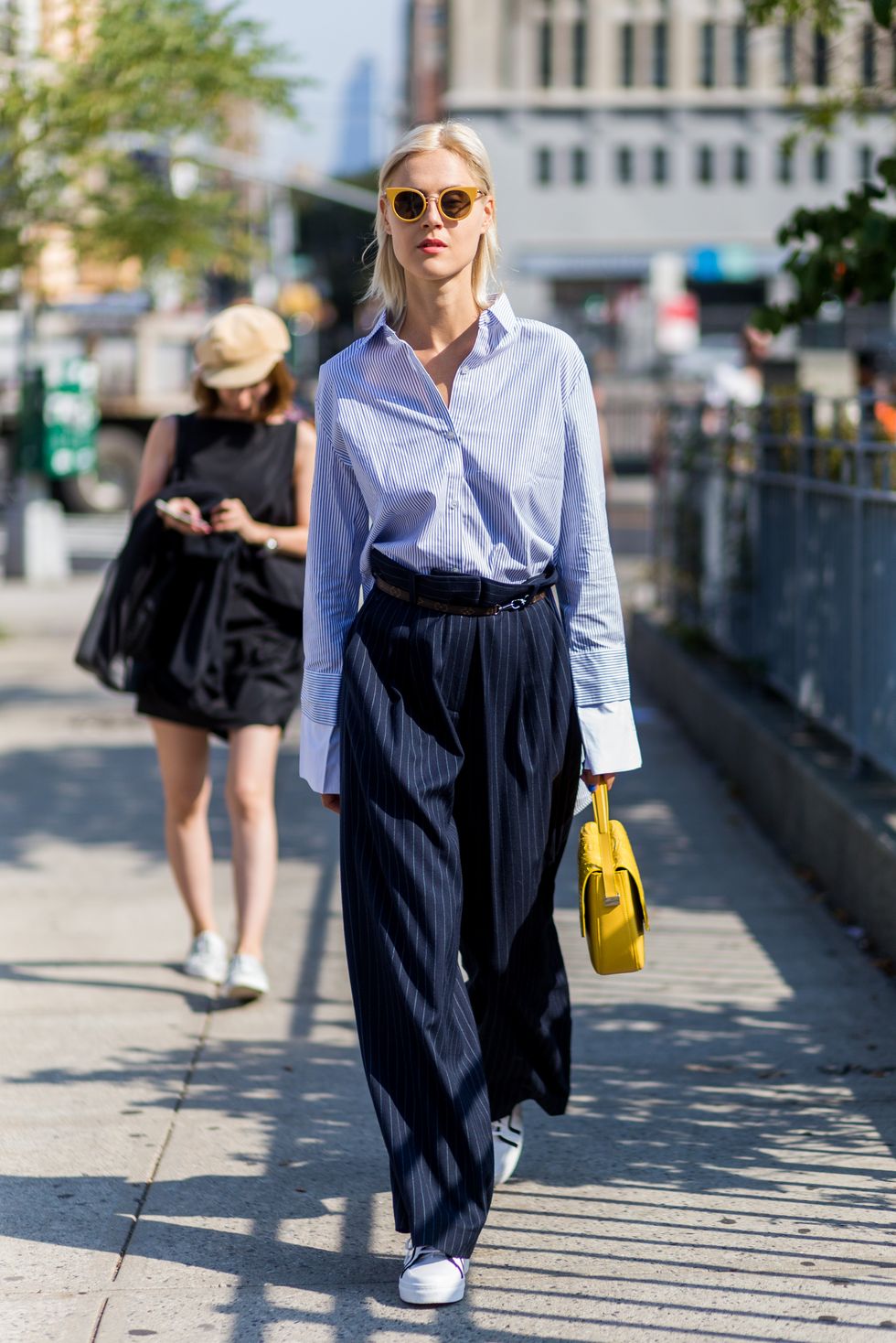 How To Dress For Work In A Heat Wave - Clothes To Wear Even When