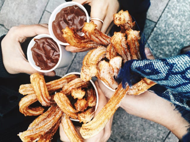 churros, spaans, spaanse, goud, spaanse goud, snack, deeg, guilty pleasure, recept, chocola, chocolade, liefdevoorlopen, liefde voor lopen, hardlopen, runnersworld, Runner’s World, runnersweb