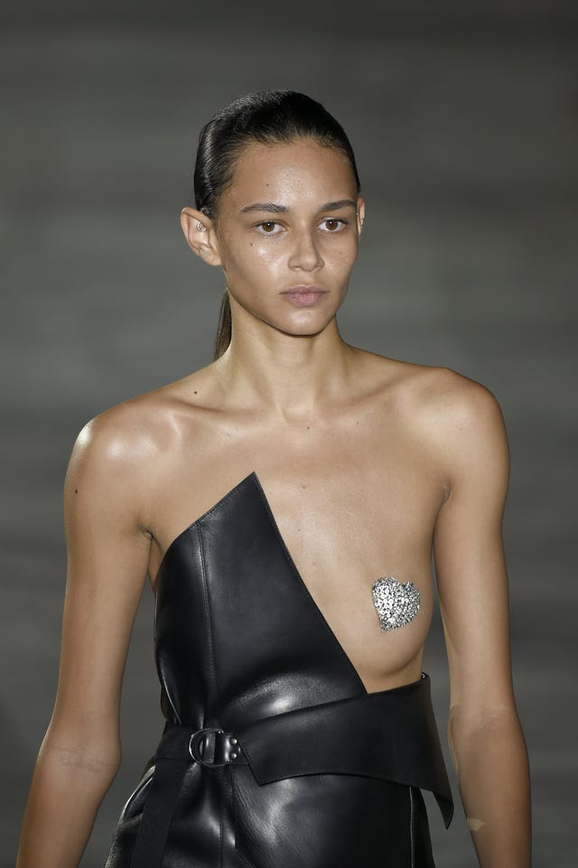 In Paris and Milan, celebrities and designers freed the nipple and embraced  nudity - Glossy