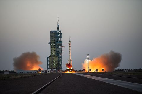 China's Shenzhou-11 
