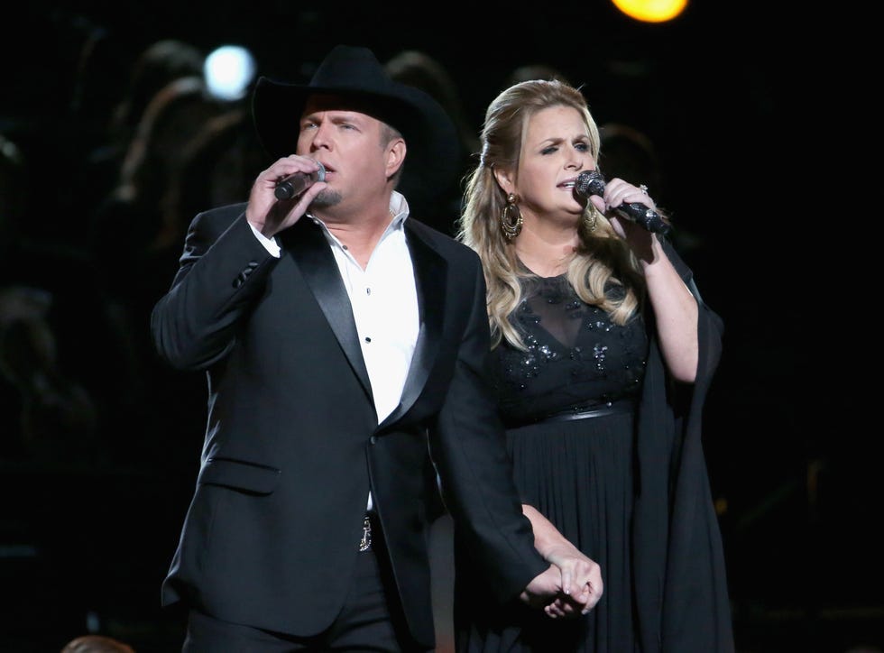 Garth Brooks Discusses His Ex Wife Sandy Mahl’s Claims in A&E ...