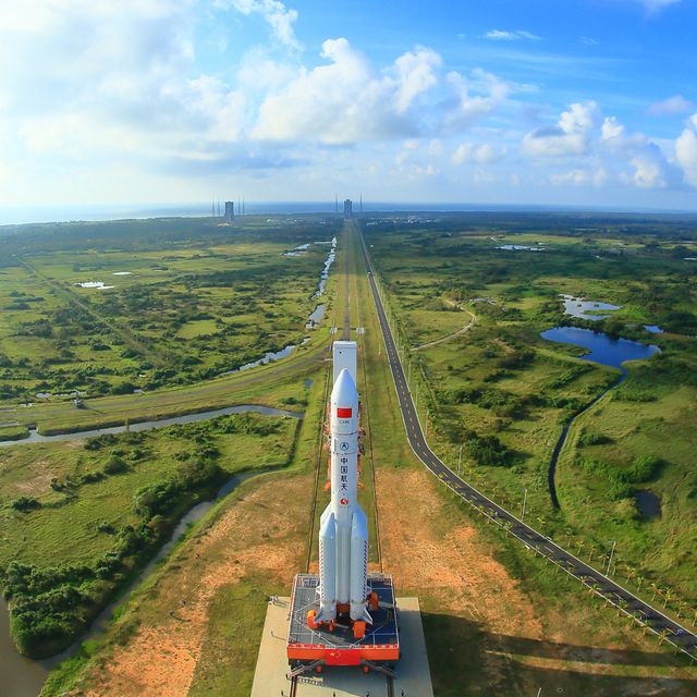 long-march-5-rocket.jpg