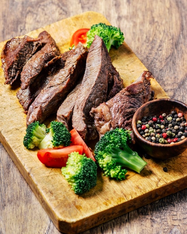 Dish, Food, Cuisine, Flat iron steak, Ingredient, Broccoli, Meat, Steak, Brisket, Carne asada, 