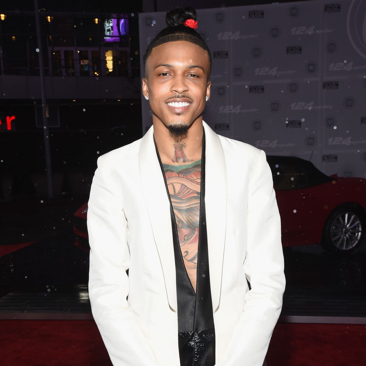 los angeles, ca   november 20  rapper august alsina attends the 2016 american music awards red carpet arrivals sponsored by fiat 124 spider at microsoft theater on november 20, 2016 in los angeles, california  photo by michael kovacama2016getty images for fiat
