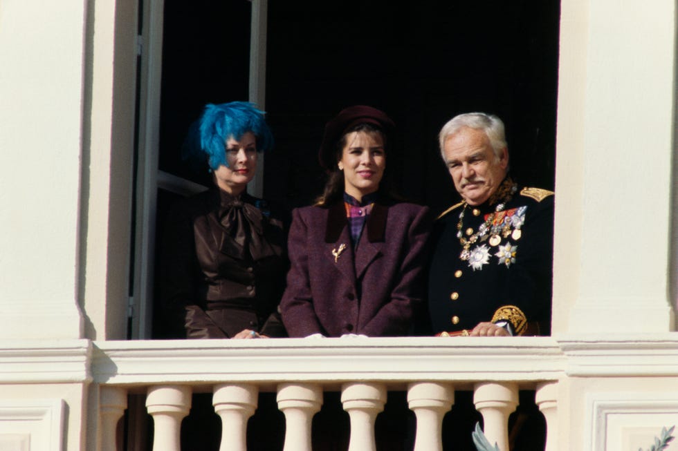 princesse grace, princesse caroline, and prince rainier iii of monaco at the balcony of the royal palace the day of the monegasque national holiday photo by rene maestrisygmasygma via getty images