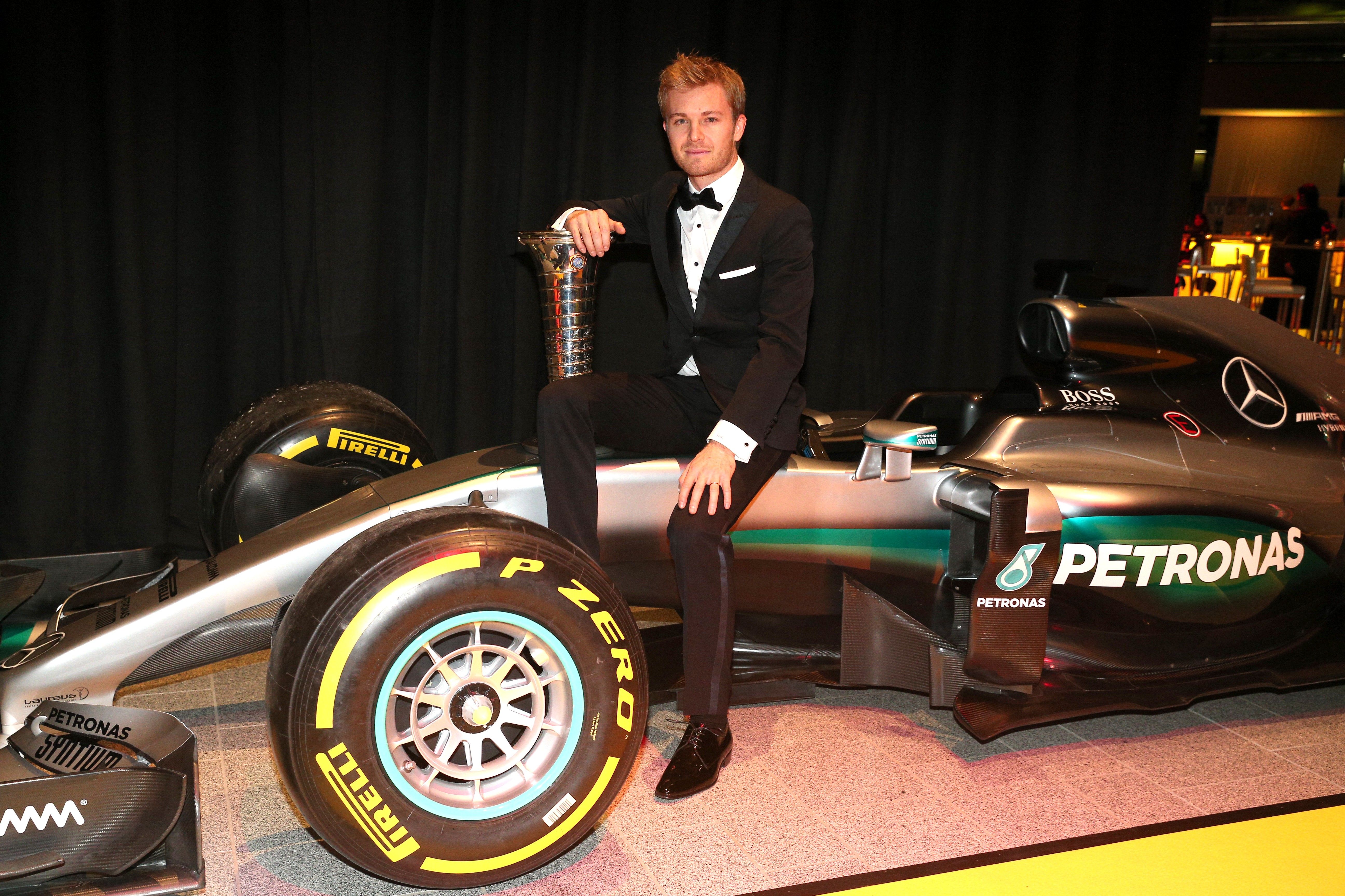 Nico Rosberg Loses F1 Driver's Trophy - Rosberg Lost F1 Trophy In The Mail