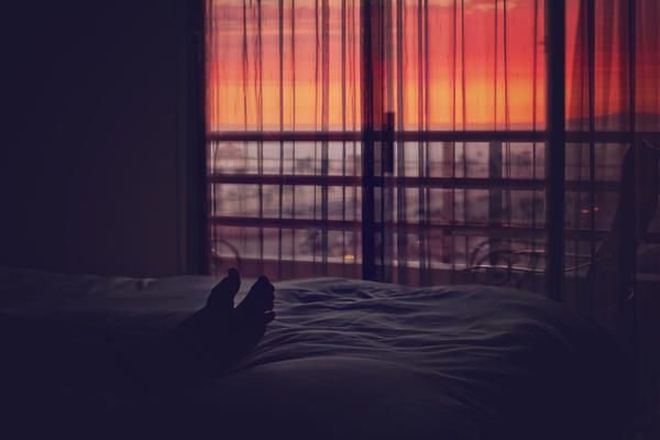 Sky, Light, Morning, Sunlight, Atmosphere, Room, Window, Tints and shades, Sunset, Evening, 