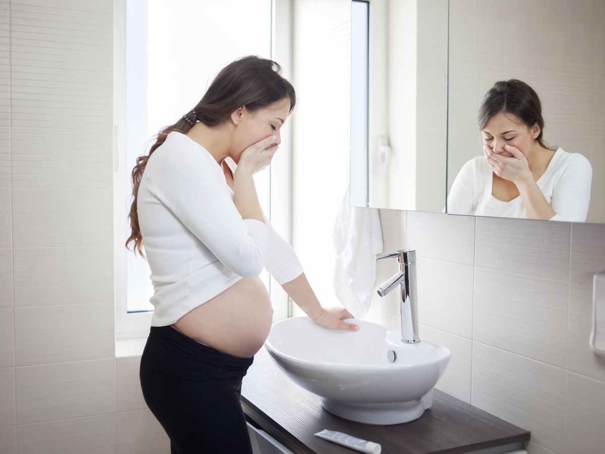Pregnant Babe Sex Mom - What Does Morning Sickness Feel Like - Morning Sickness Symptoms