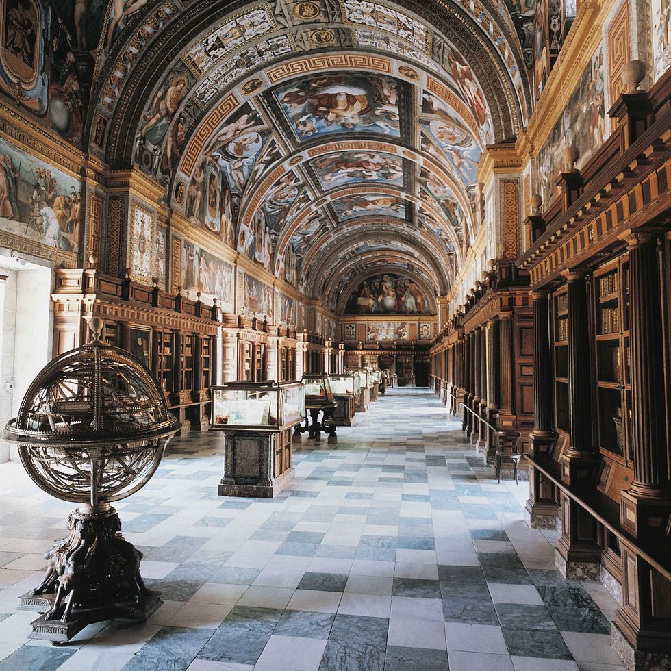 library monastery of san lorenzo de el escorial