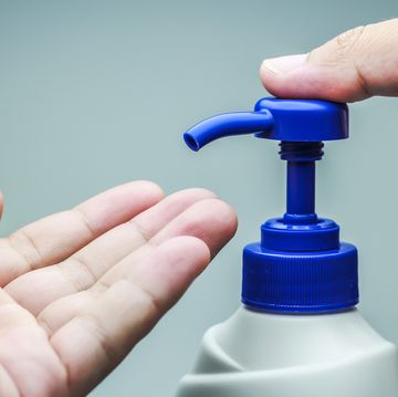 Water, Hand, Finger, Plastic, Plastic bottle, Nail, Fluid, Spray, Thumb, 