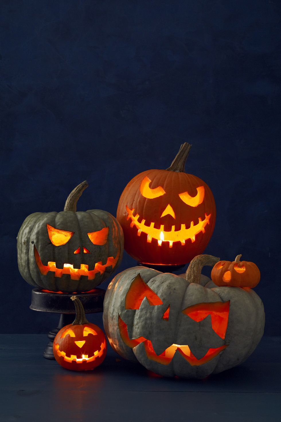10 Cool Pumpkin Carving Ideas for Halloween 2017 - Easy Ways to Carve a ...