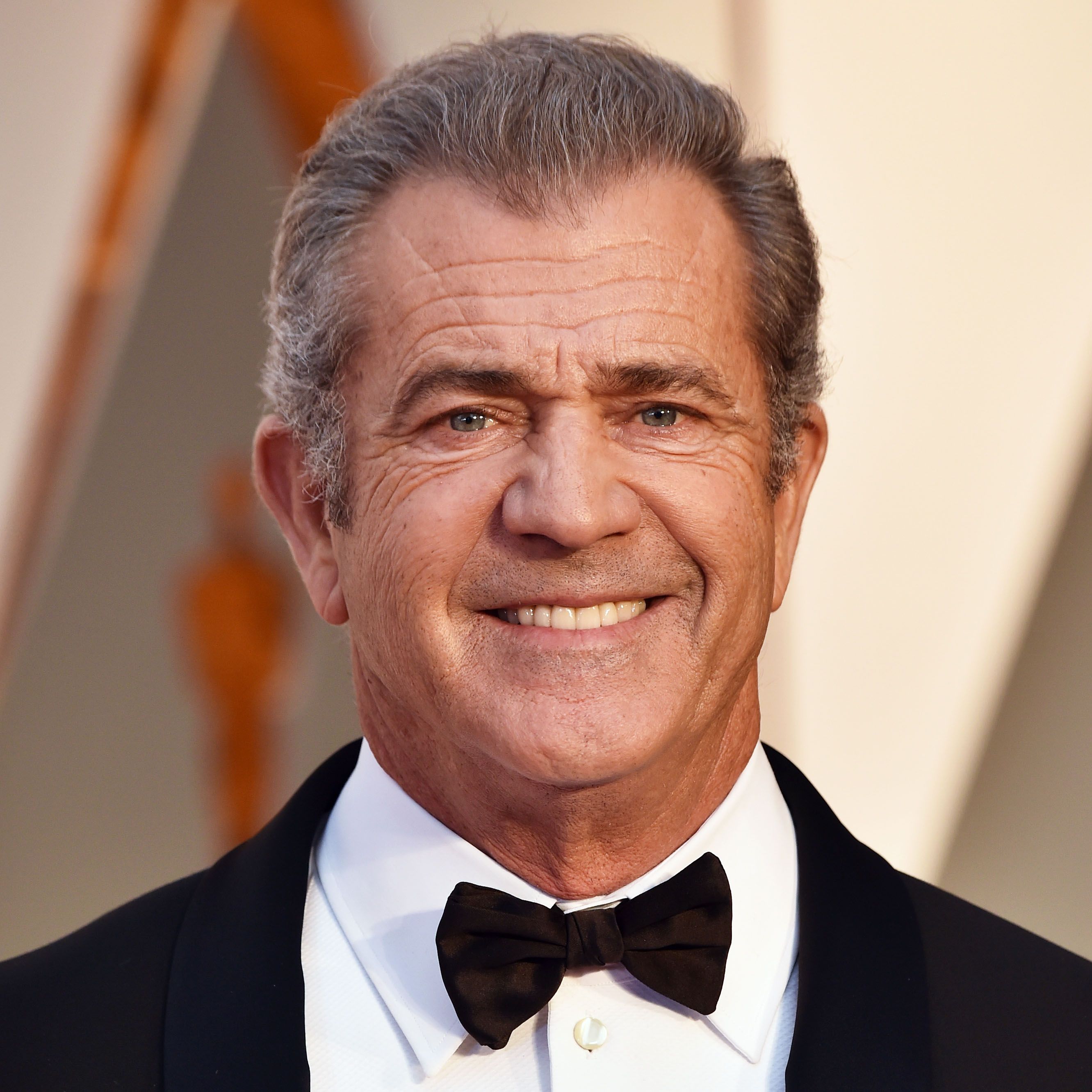 Mel Gibson alive and kicking