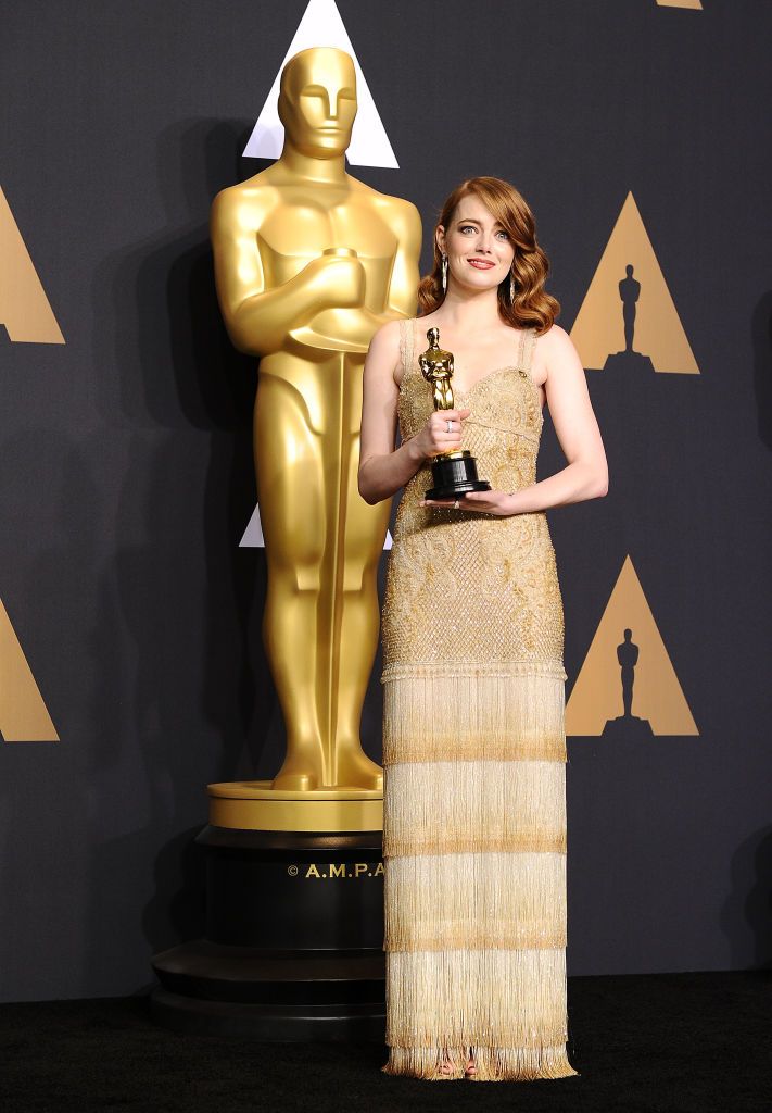 Emma Stone Wore A Goddamn Suit To The Oscars And I CANNOT