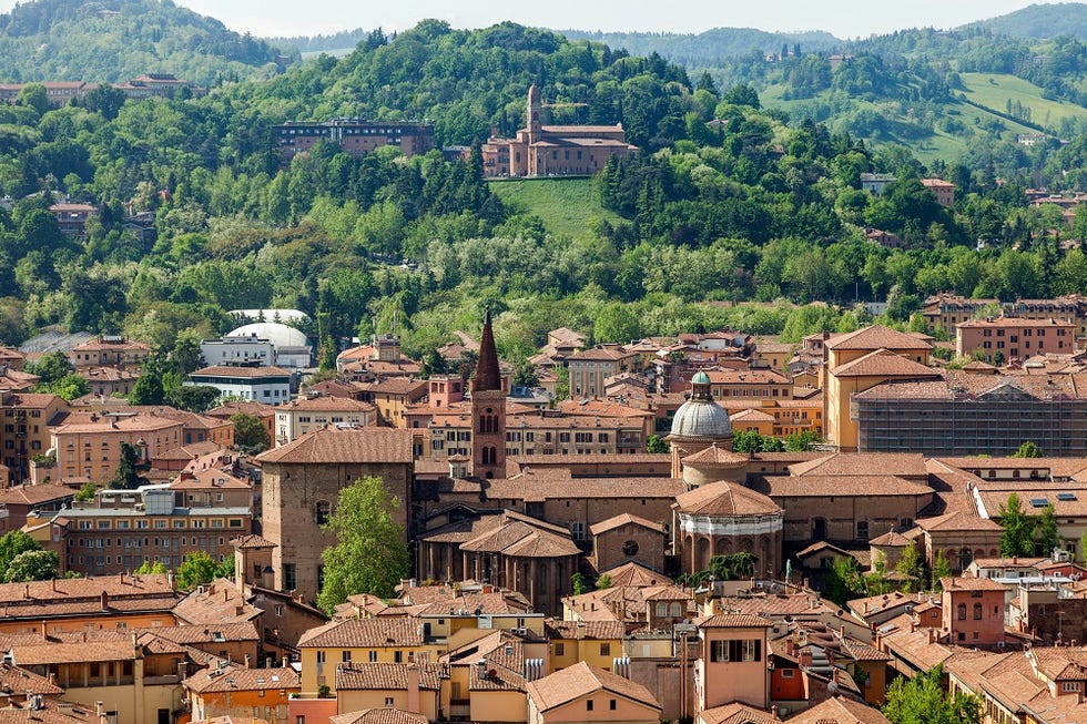 architecture of bologna