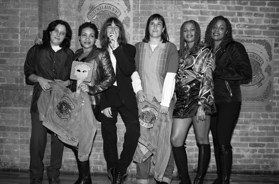 new york   october 1995 lr  thalia zedek come, cheryl 'salt' james salt n pepa, patti smith, kate schellenbach luscious jackson, sandra 'pepa' denton salt n pepa, and deidre 'spinderella' roper salt n pepa pose for a photo at a party for the release of the cd 'ain't nothin' but a she thing' in october 1995 in new york city, new york photo by catherine mcganngetty images