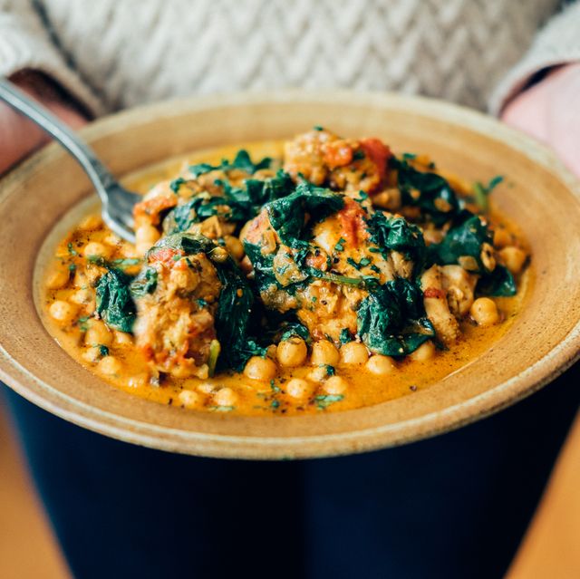 Recipes by ingredients: Chickpea and spinach curry