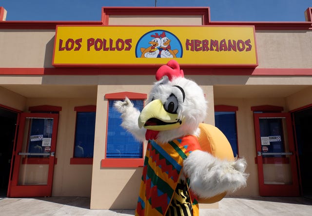 Pollos. Los pollos hermanos рестораны. Лос полос Херманос. Альбукерке los pollos hermanos. Breaking Bad los pollos hermanos.