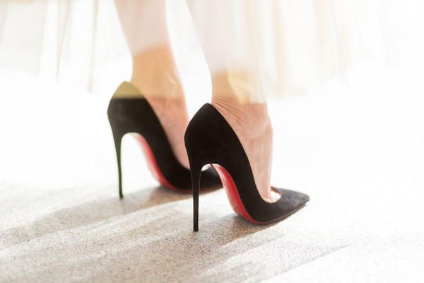 High heels, Sandal, Basic pump, Court shoe, Bridal shoe, Beige, Dancing shoe, Tan, Foot, Close-up, 