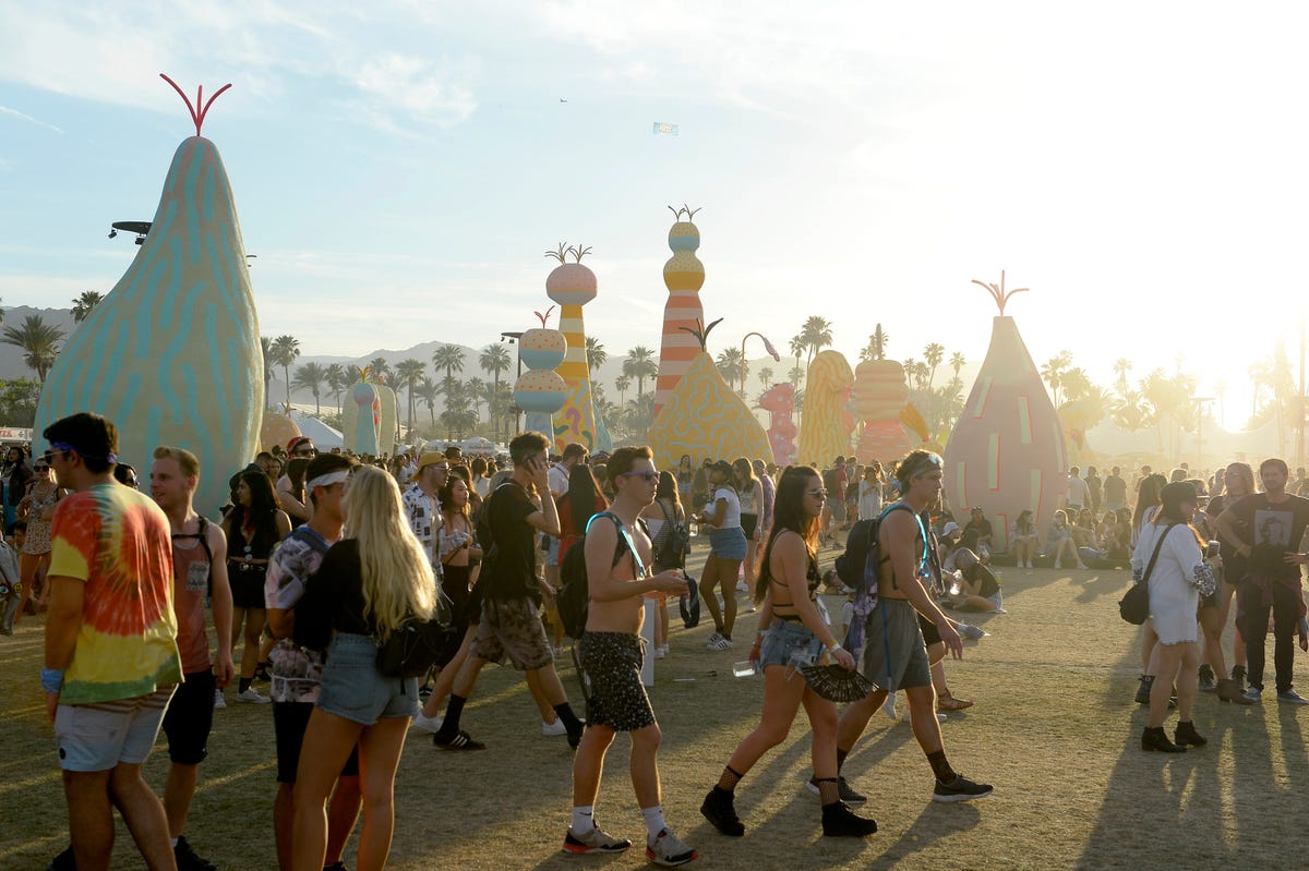 15 Hilarious Tweets About the First Weekend of Coachella