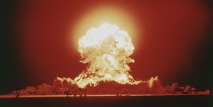Mushroom cloud, nuclear bomb